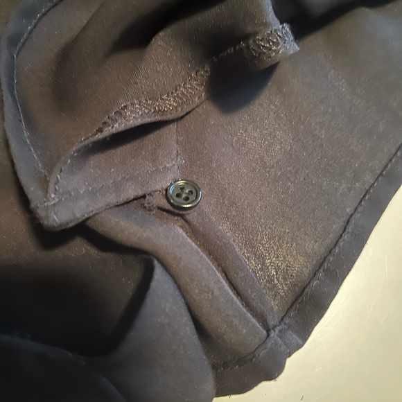 JOIE 100% silk classic wrap-over top - Picture 5 of 5